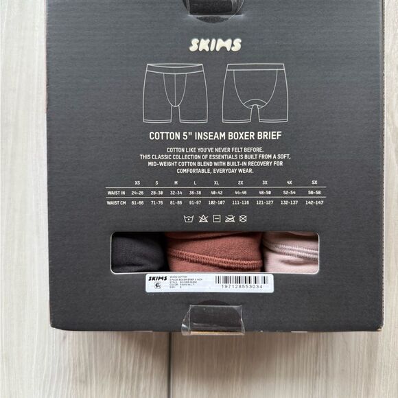 SKIMS Mens 5” Boxer Briefs 3 Pack Fawn Multi S NWT IN PACKAGE - Picture 4 of 5